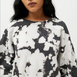 Urban outfitters tie dye crew neck sweatshirt